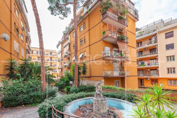 appartamento in vendita a Roma in zona Gianicolense