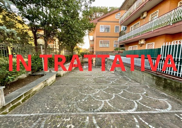 appartamento in vendita a Roma in zona Appio Pignatelli