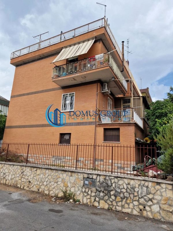 appartamento in vendita a Roma in zona Casalotti