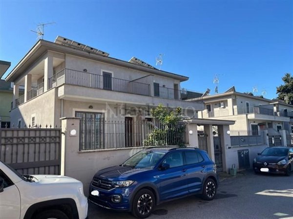 casa indipendente in vendita a Roma in zona Trigoria
