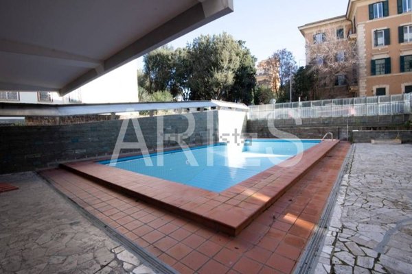 appartamento in vendita a Roma in zona Gianicolense