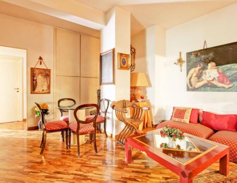 appartamento in vendita a Roma in zona Tor di Quinto