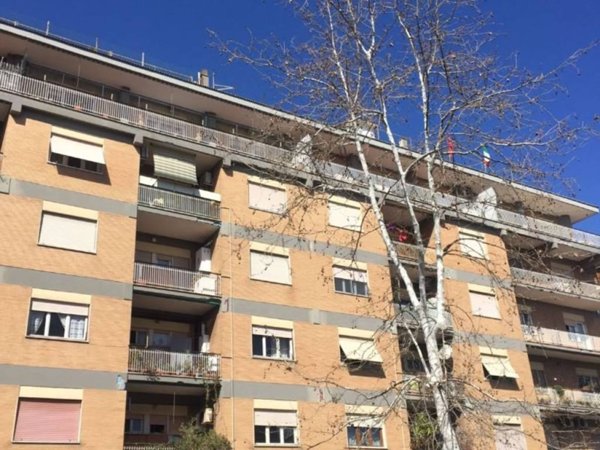appartamento in vendita a Roma in zona Ostia