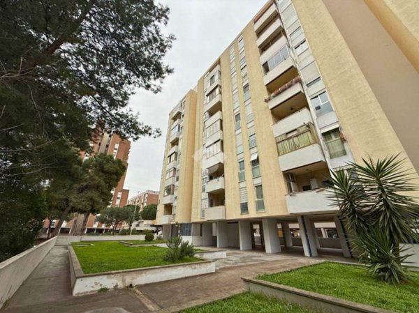 appartamento in vendita a Roma in zona EUR