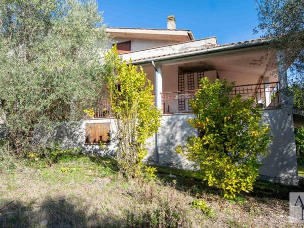casa indipendente in vendita a Roma in zona Olgiata