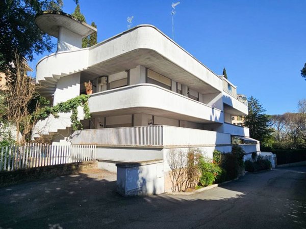 casa indipendente in vendita a Roma in zona Tor di Quinto