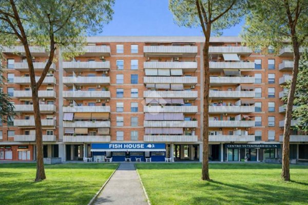 appartamento in vendita a Roma in zona Cinecittà