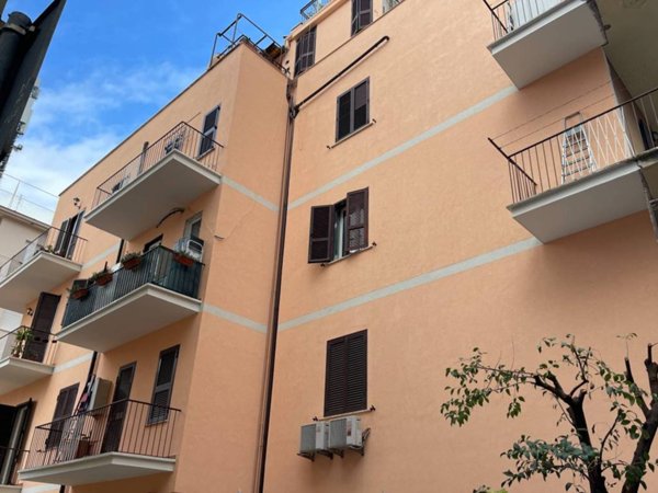 appartamento in vendita a Roma in zona Appio Latino