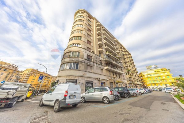 appartamento in vendita a Roma in zona Appio Latino