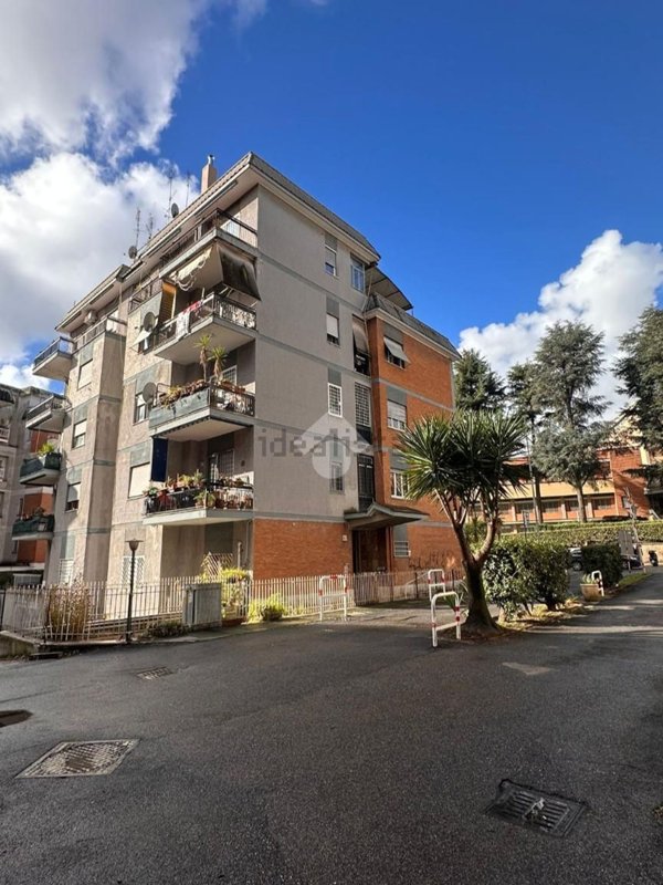appartamento in vendita a Roma in zona Aurelio