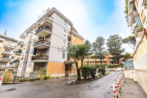 appartamento in vendita a Roma in zona Aurelio