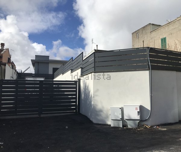 casa indipendente in vendita a Roma in zona Torre Maura