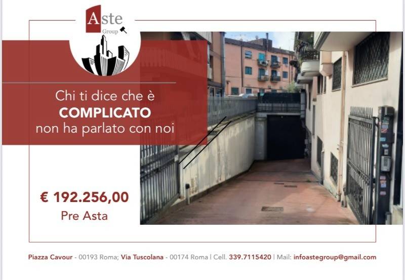 appartamento in vendita a Roma in zona Prenestino-Labicano