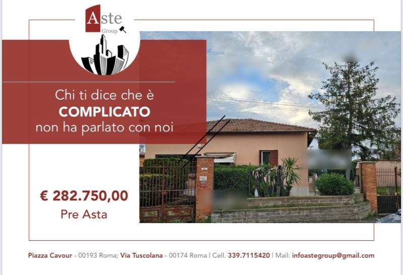 casa indipendente in vendita a Roma in zona Casal Morena