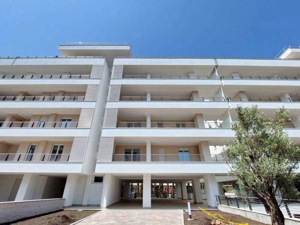 appartamento in vendita a Roma in zona Magliana Vecchia