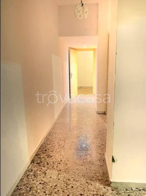 appartamento in vendita a Roma in zona Ostiense