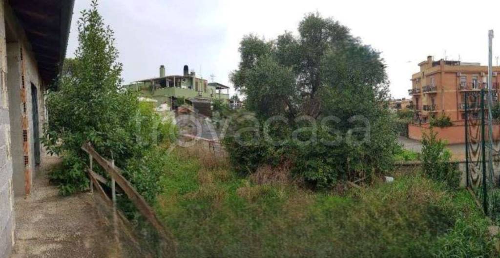 appartamento in vendita a Roma in zona Dragona/Bagnoletto