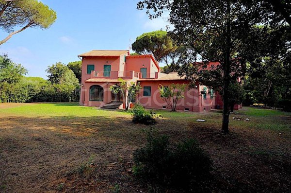 casa indipendente in vendita a Roma in zona Castel di Leva