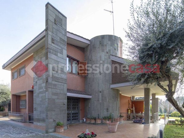 casa indipendente in vendita a Roma in zona Gianicolense