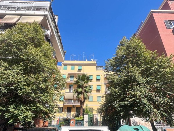 appartamento in vendita a Roma in zona Cinecittà