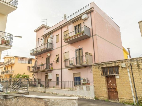 appartamento in vendita a Roma in zona Romanina