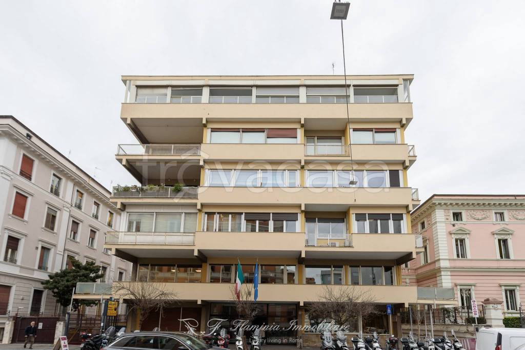 casa indipendente in vendita a Roma in zona Pinciano