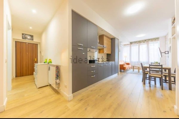 appartamento in vendita a Roma in zona Tuscolano