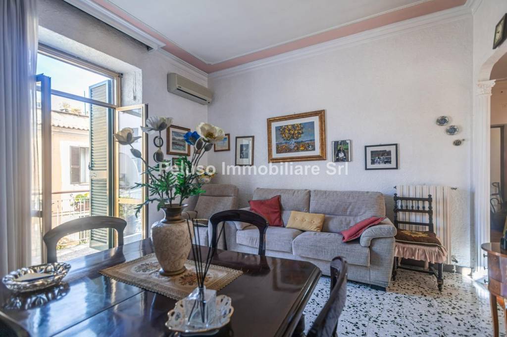 appartamento in vendita a Roma in zona Torre Maura