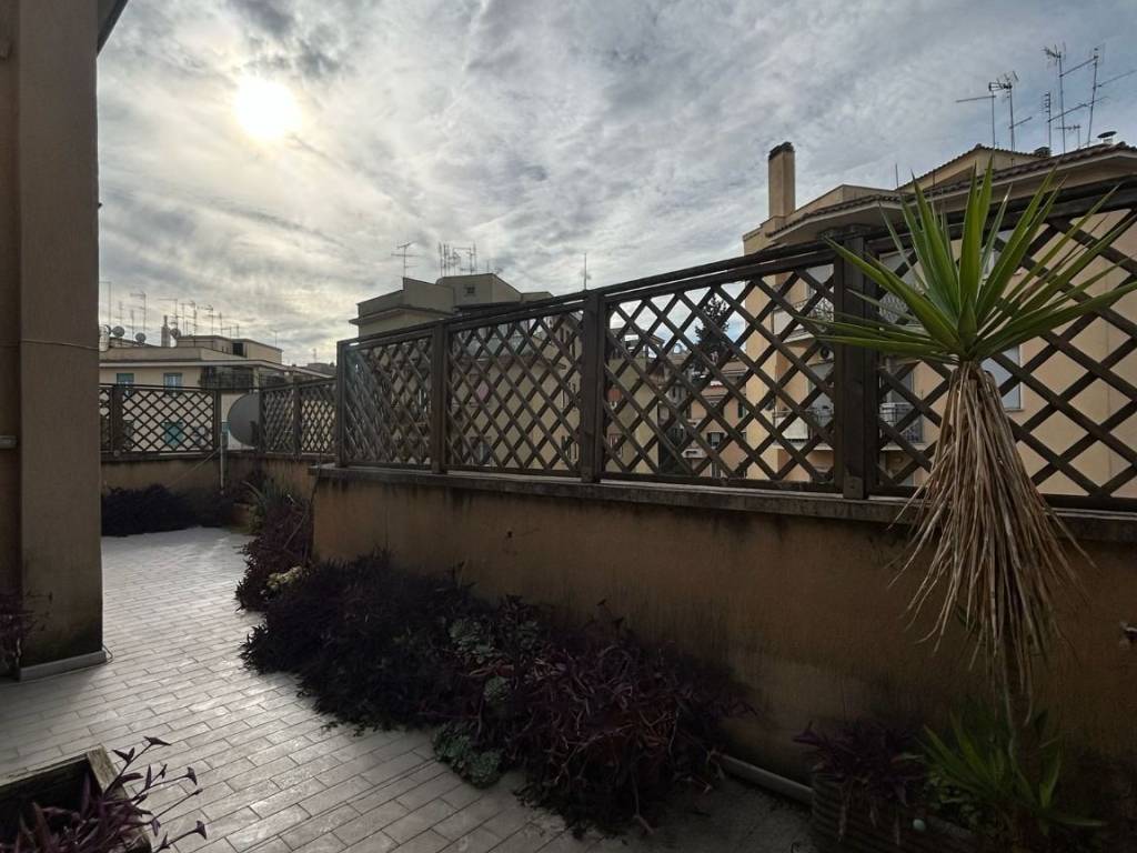 appartamento in vendita a Roma in zona Aurelio