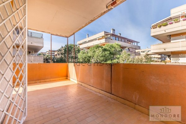 appartamento in vendita a Roma in zona Ponte di Nona