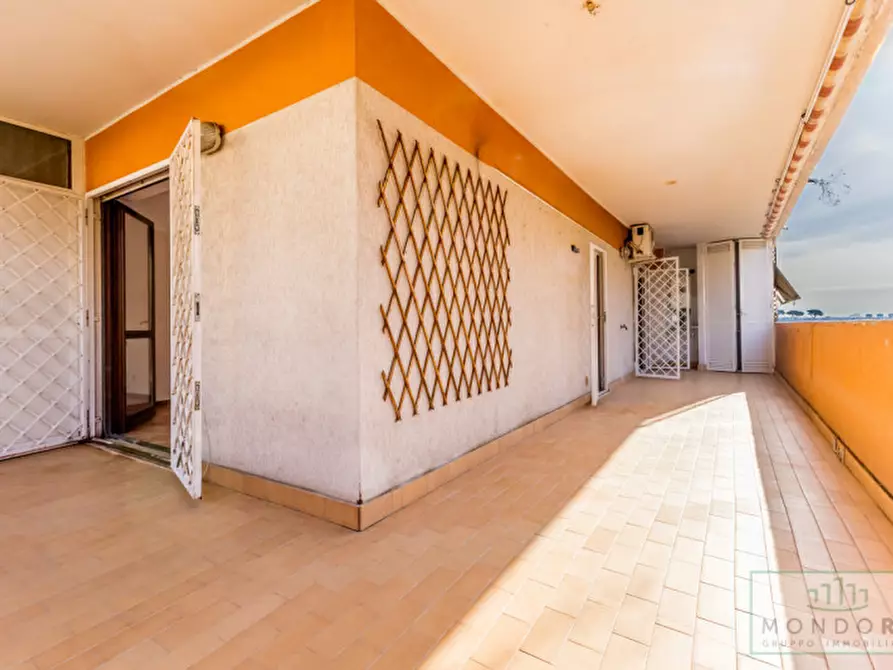 appartamento in vendita a Roma in zona Ponte di Nona