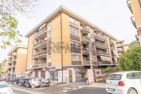 appartamento in vendita a Roma in zona Portuense