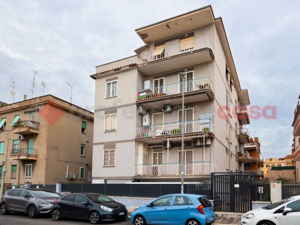 appartamento in vendita a Roma in zona Prenestino-Centocelle