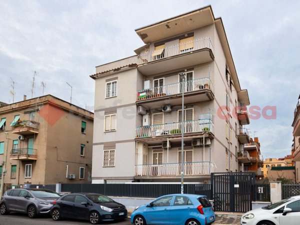 appartamento in vendita a Roma in zona Prenestino-Centocelle