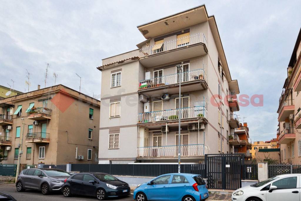 appartamento in vendita a Roma in zona Prenestino-Centocelle