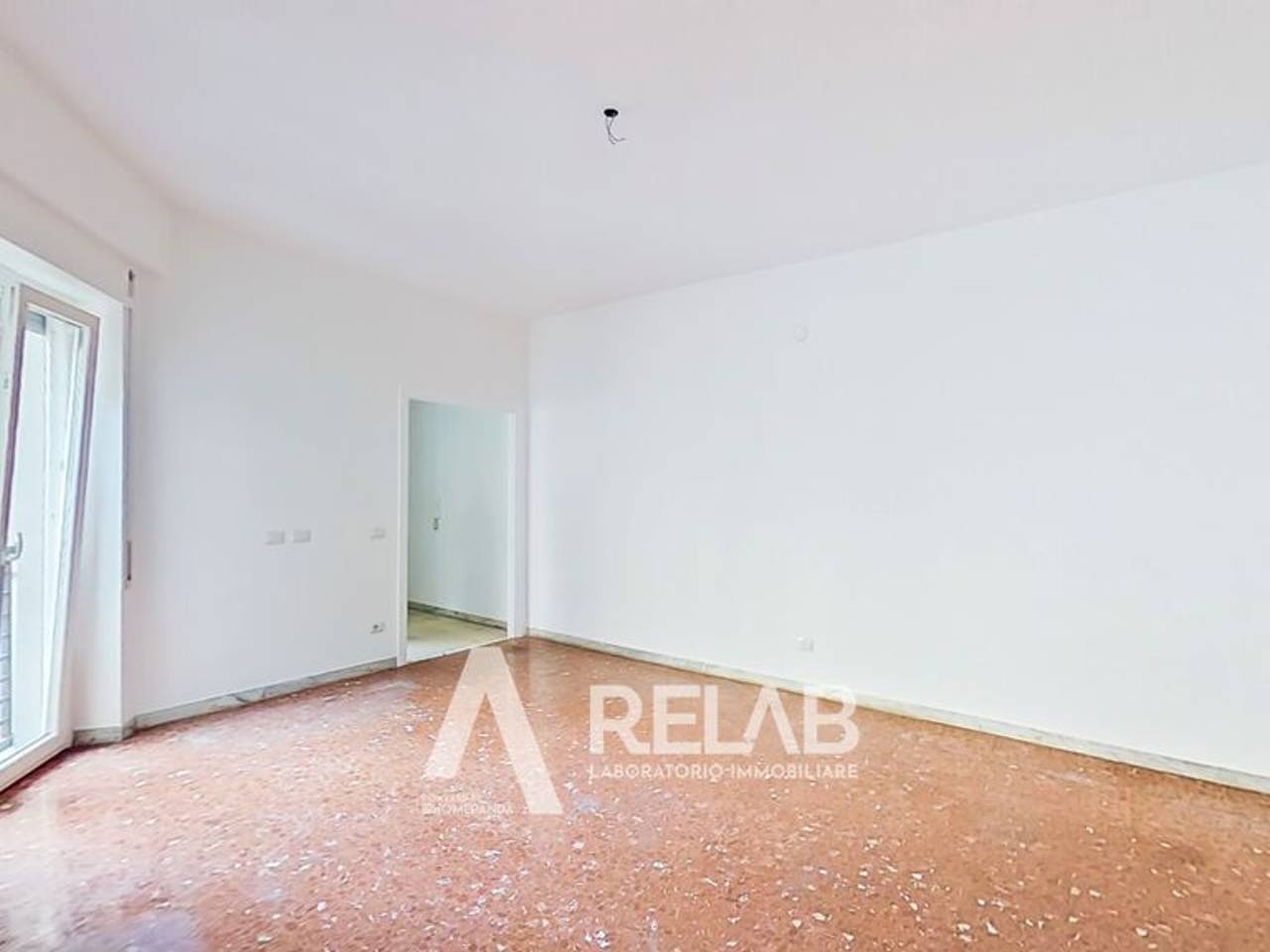 appartamento in vendita a Roma in zona Ostia