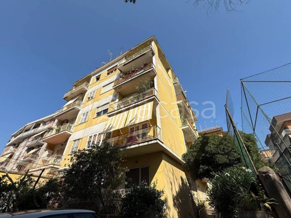 appartamento in vendita a Roma in zona Gianicolense