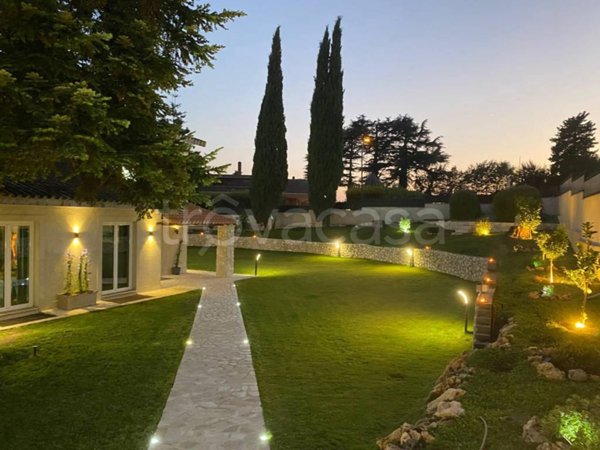 casa indipendente in vendita a Roma in zona Olgiata