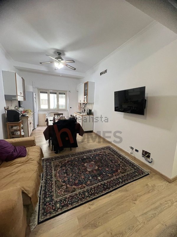 appartamento in vendita a Roma in zona Appio Claudio