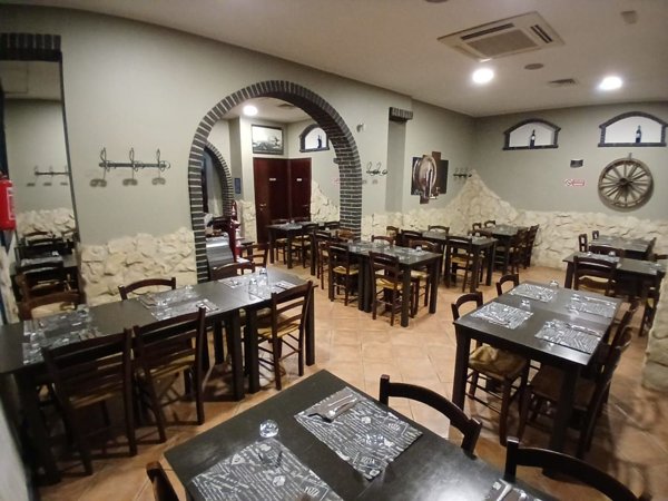 negozio in vendita a Roma in zona Monte Sacro/Talenti