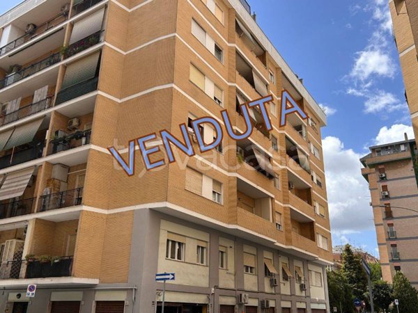 appartamento in vendita a Roma in zona Portuense