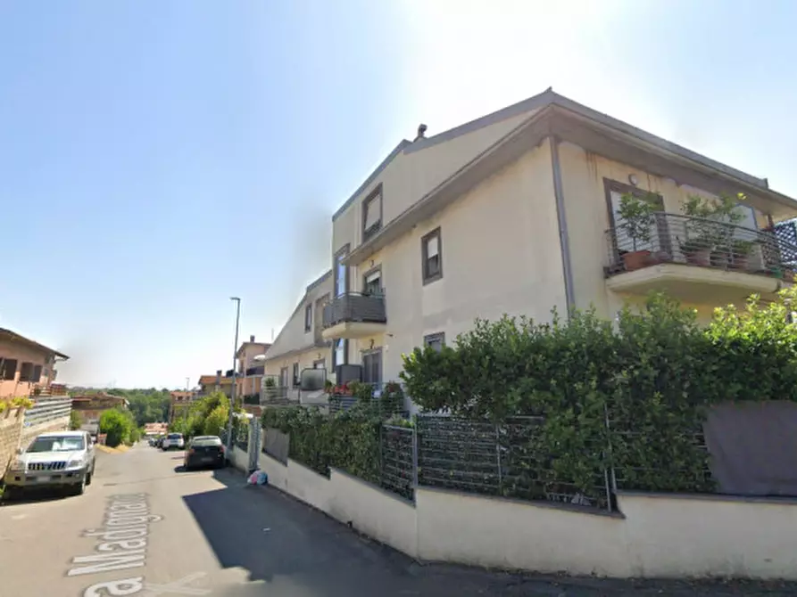 appartamento in vendita a Roma in zona Valle Muricana