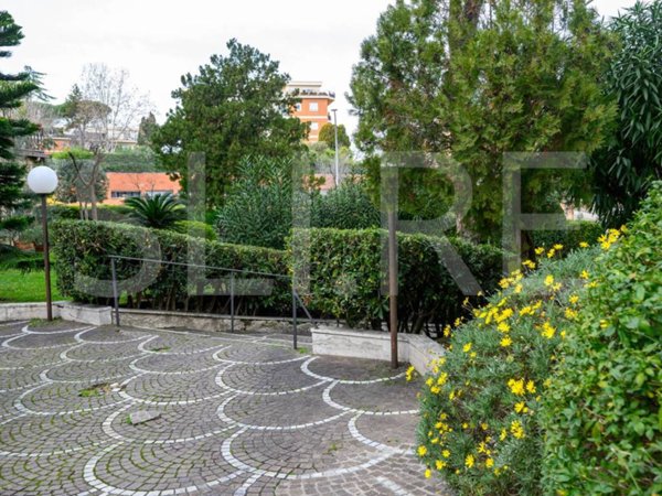 appartamento in vendita a Roma in zona Gianicolense