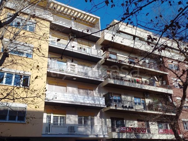 appartamento in vendita a Roma in zona Ostia