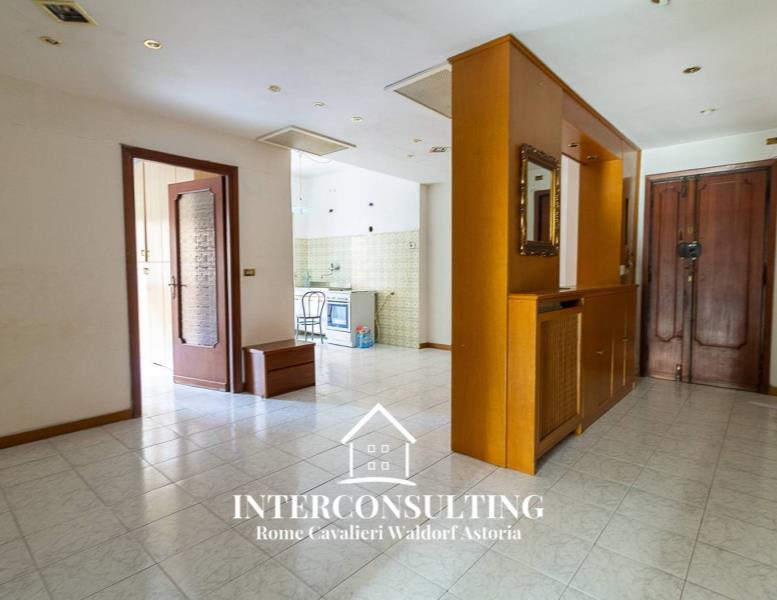 appartamento in vendita a Roma in zona Monte Sacro/Talenti