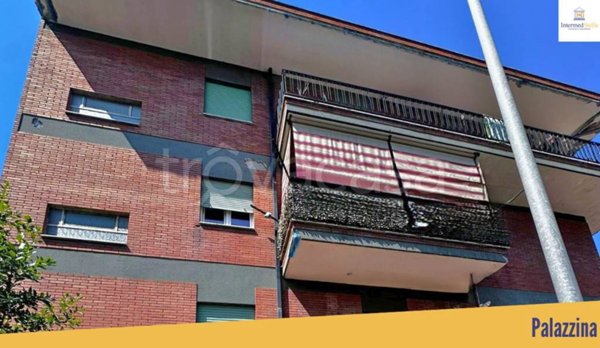 appartamento in vendita a Roma in zona Torre Angela