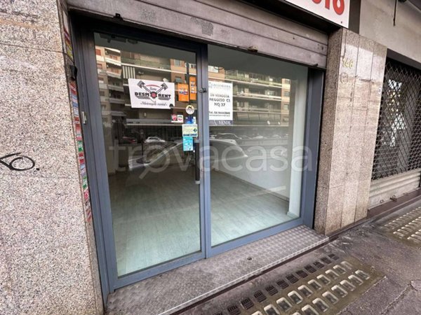 negozio in vendita a Roma in zona Aurelio