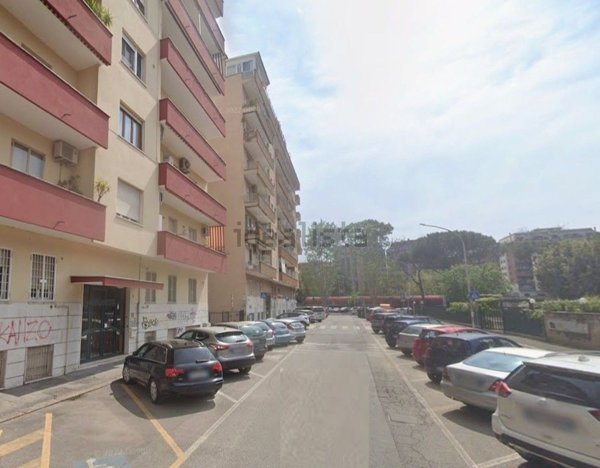 appartamento in vendita a Roma in zona Monte Sacro/Talenti