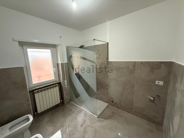 appartamento in vendita a Roma in zona Colle Prenestino