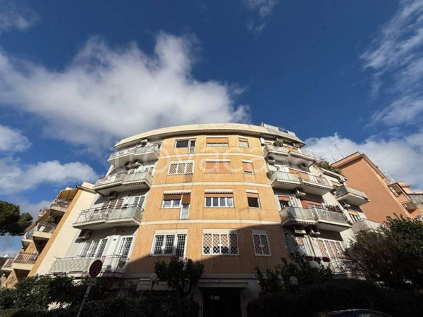 appartamento in vendita a Roma in zona Gianicolense